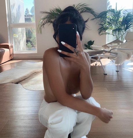 毛深い足のOnlyFans 限定 写真