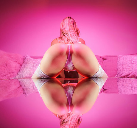 家族限定ファン ホットヌード ギャラリー