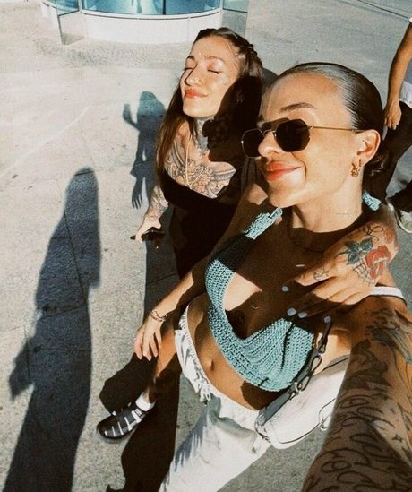 イギリスのプッシーOnlyFans ポルノ ギャラリー