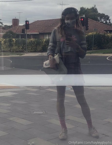 興奮した看護師OnlyFans セクシーヌード 画像