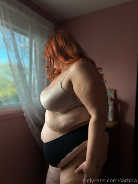 大きな乳首オンリーファンズ 無料ヌード 写真