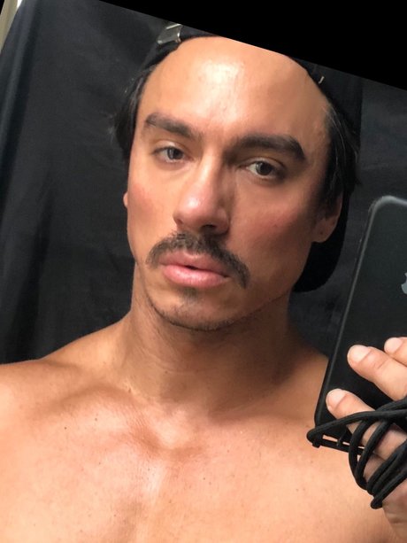 Santino Fausto ホットなモデル 写真