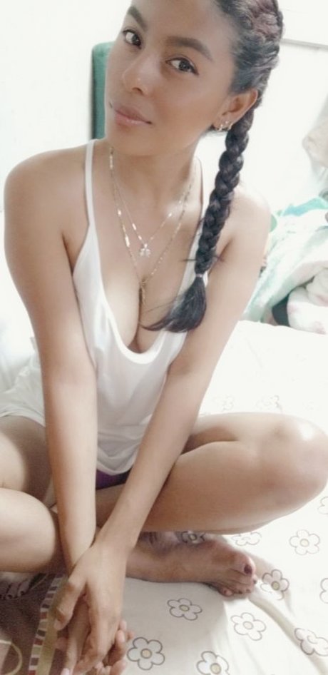 アジアンツインズOnlyFans ホットポルノ 写真