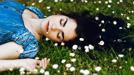 日本の女子高生OnlyFans 無料裸 画像