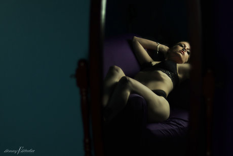 黒人ママオンリーファンズ ポルノ 写真