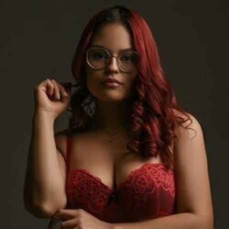 karol gutierrez 最高のスター ギャラリー