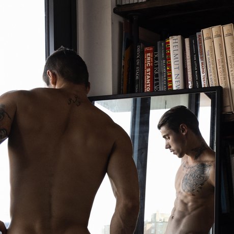 The Work of Smith エロティックモデル 画像