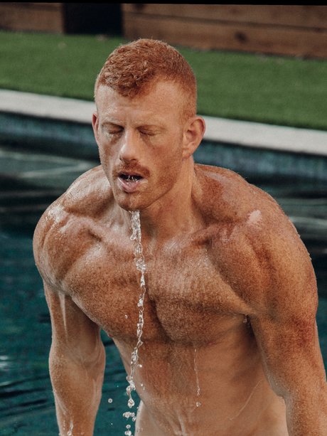 Thegingerfoxxx xxx女優 写真