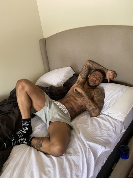 OfficialJusten ヌードのポルノスター 画像