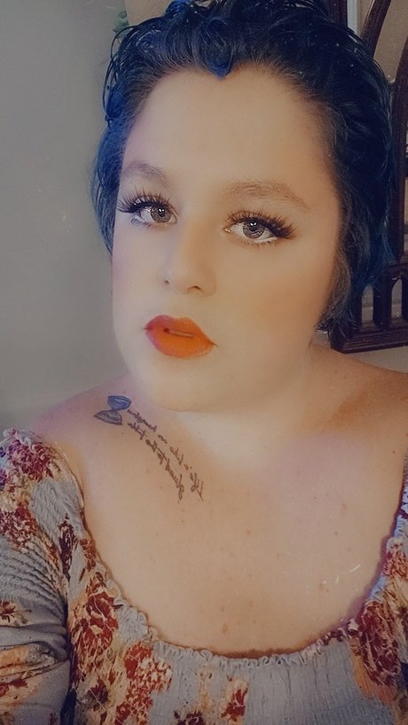 Echo Rain ポルノスター アート 写真