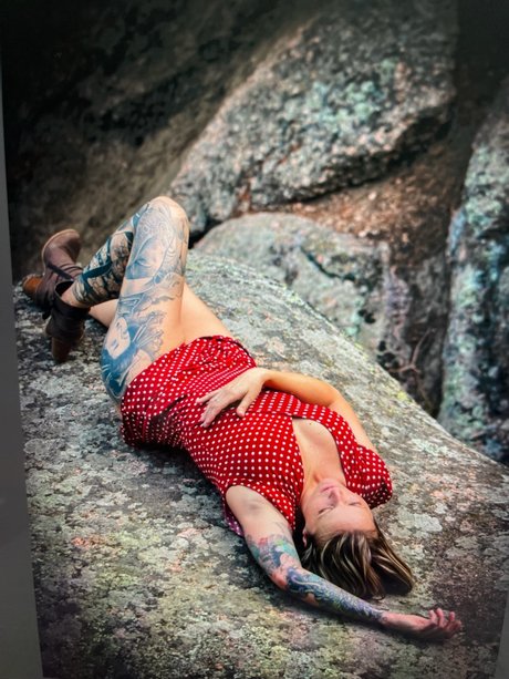 Denverdame ヌードのポルノスター 写真