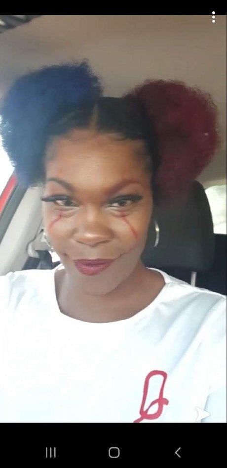 Lucky Kharm ヌードスター 写真