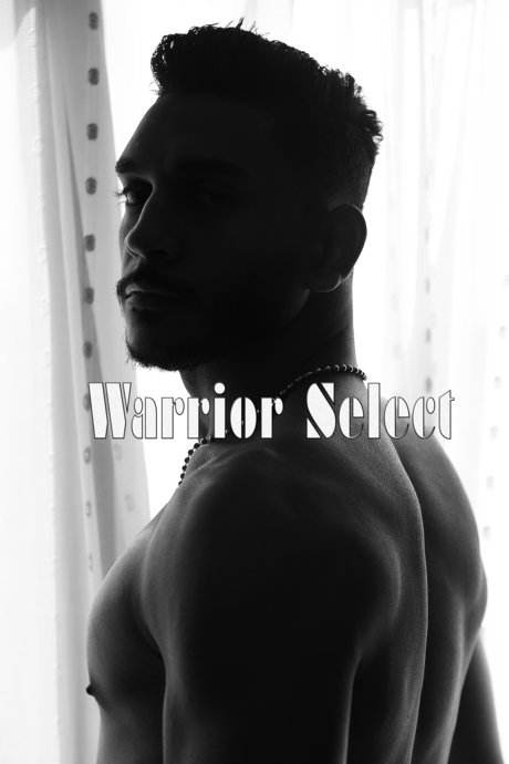 Warrior Select セクシーモデル 写真