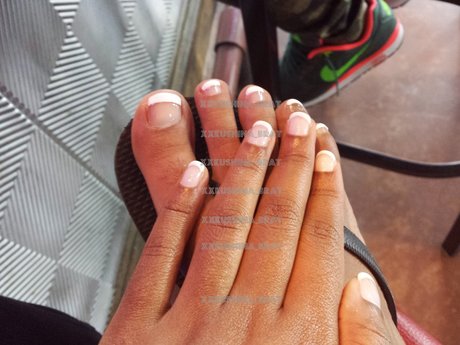 Sunflower Skies セクシーなポルノスター 画像