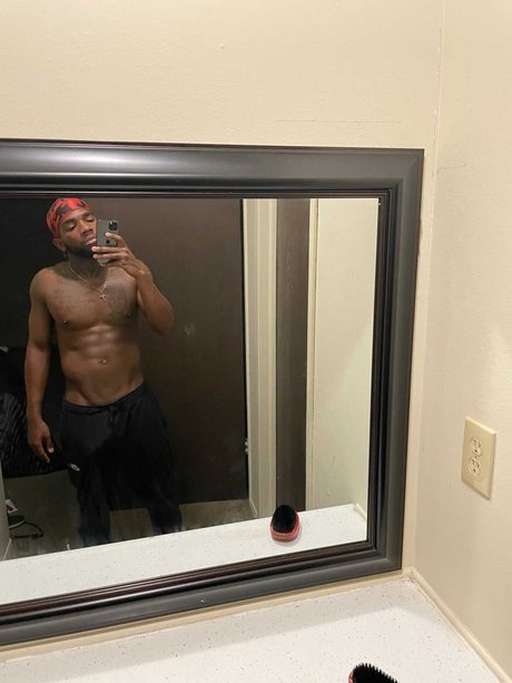 Iamtylerw_ 素敵なモデル ギャラリー