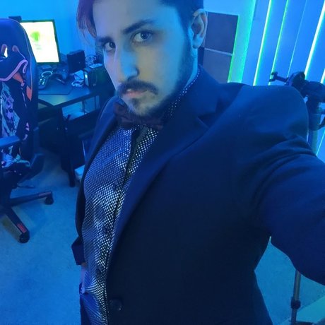 Alex T_ ヌードのポルノスター ギャラリー