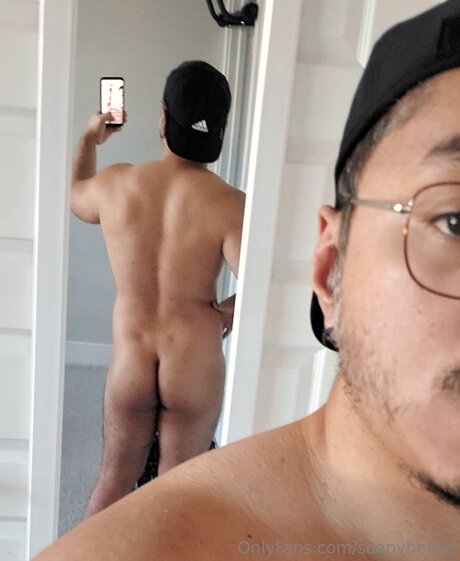 Soapybestie ポルノスター ホット 写真