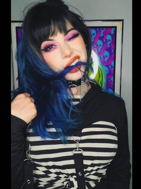 Tara Pena エロティックなスター 写真