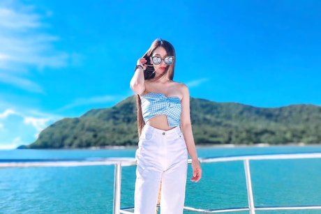 Nudow FC xxxポルノスター 写真