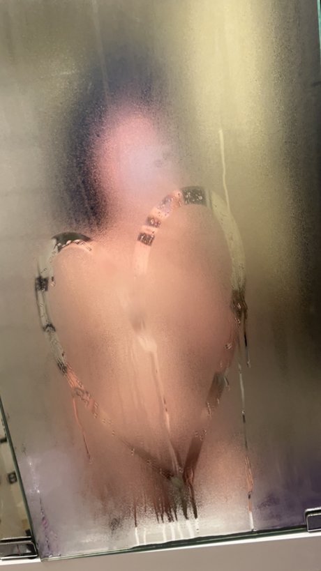 Hot Cross Buns 最高の女優 画像