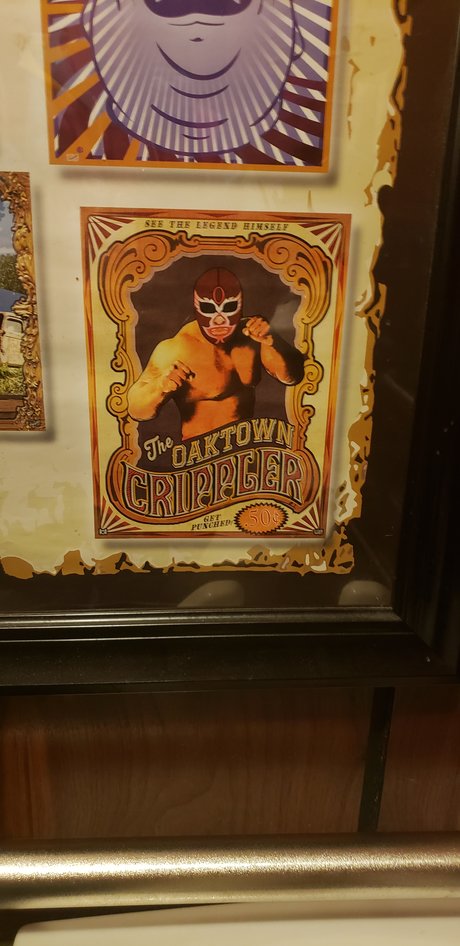 ブッシュ・オンリーファンズ セックス 写真