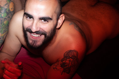 _Agustin_ ポルノスター 独占 写真