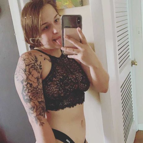 Paula Wear セクシーなスター アーカイブ