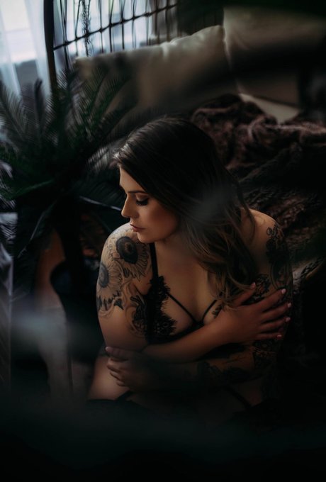 MilkyMomma トップスター 写真