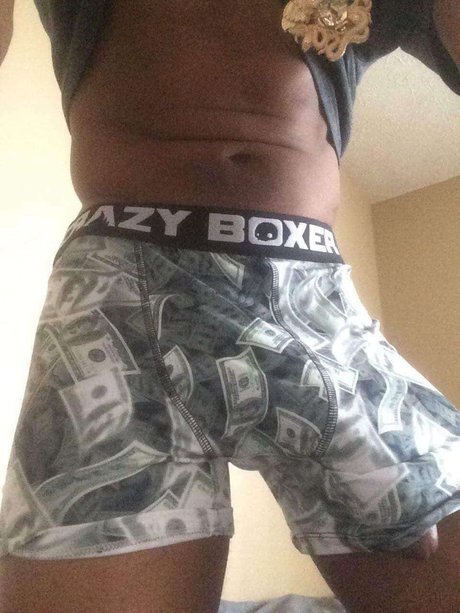 巨大な天然おっぱいオンリーファンズ 無料セクシー 写真