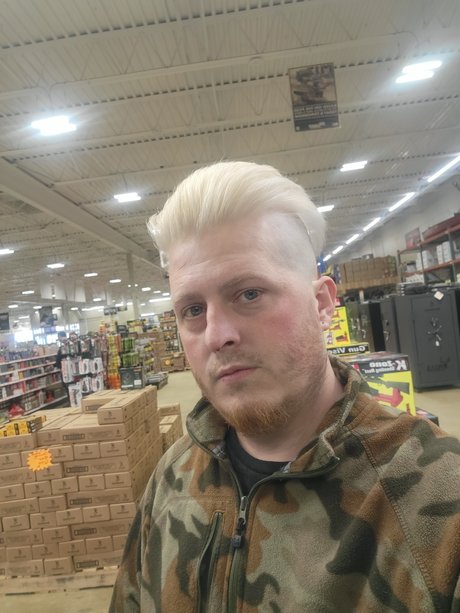 Thomas Dowell 完璧なポルノスター 画像