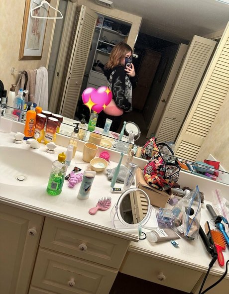 Fooya エロティックなポルノスター 画像