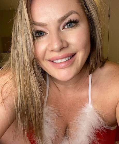 asmr ジンジャー オンリーファンズ ホットセックス 写真