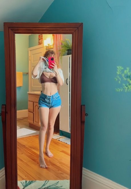 Fvckseaworld 女優 写真