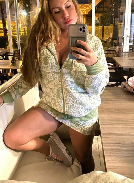 kika poa スター ヌード 写真