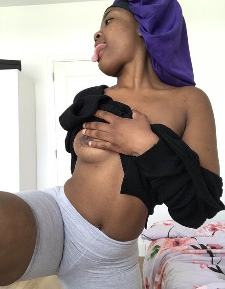 パウグプリンセスOnlyFans ホット裸 写真