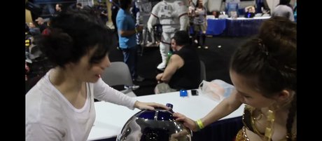 Jenny Nicholson ホットスター 写真