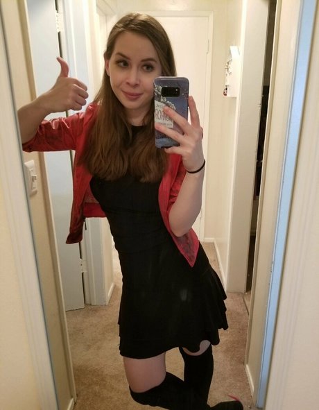 Jenny Nicholson セックスポルノスター 写真