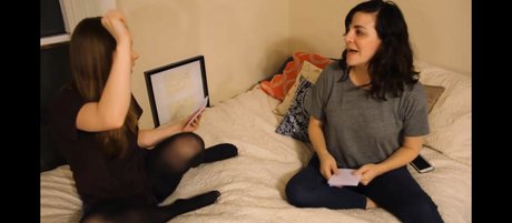 熟女クーガーオンリーファンズ 無料 画像