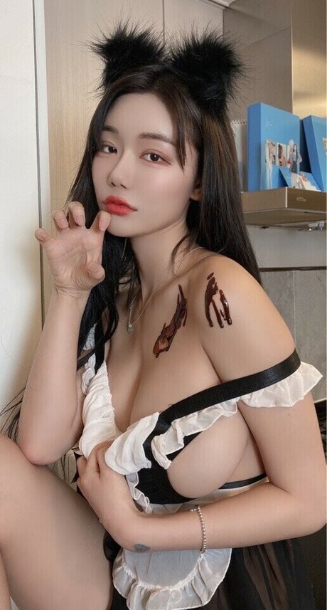 熟女メガネOnlyFans ベスト 画像