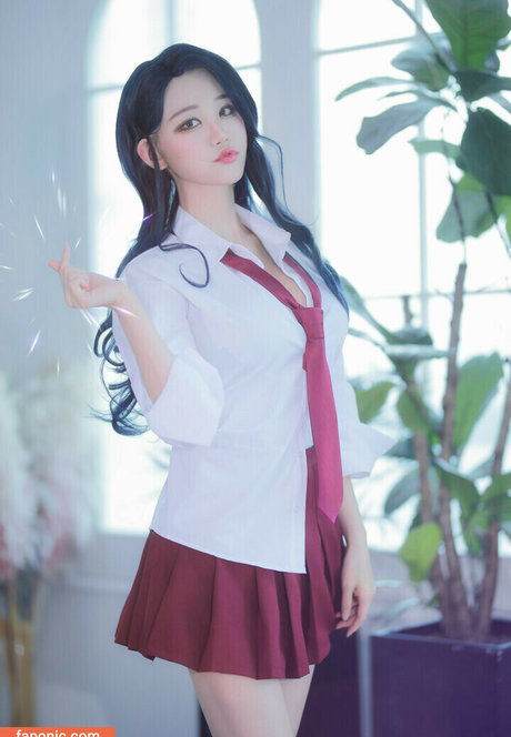 小人ヌードオンリーファンズ アダルト無料 写真