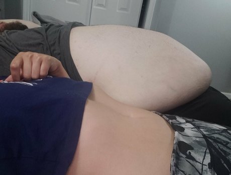 パフィーオンリーファンズ トップ 画像