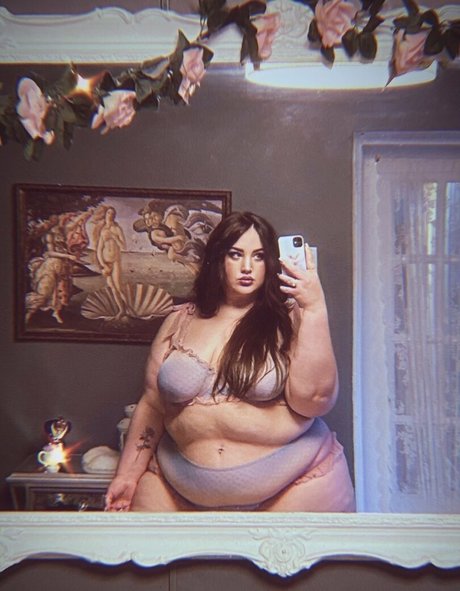 plump princess ヌードモデル 写真