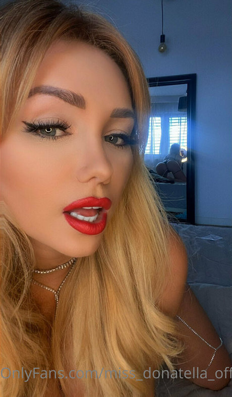 Miss Donatela ヌードモデル ギャラリー