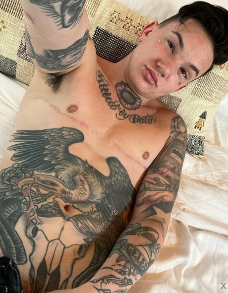 nikkihearts ヌード女優 写真