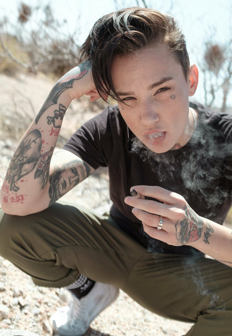 nikkihearts 美しいモデル 写真