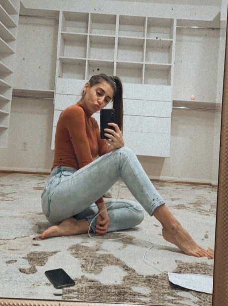 母乳オンリーファン ヌード アーカイブ