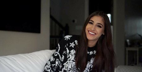 赤毛のソロOnlyFans えろ ギャラリー