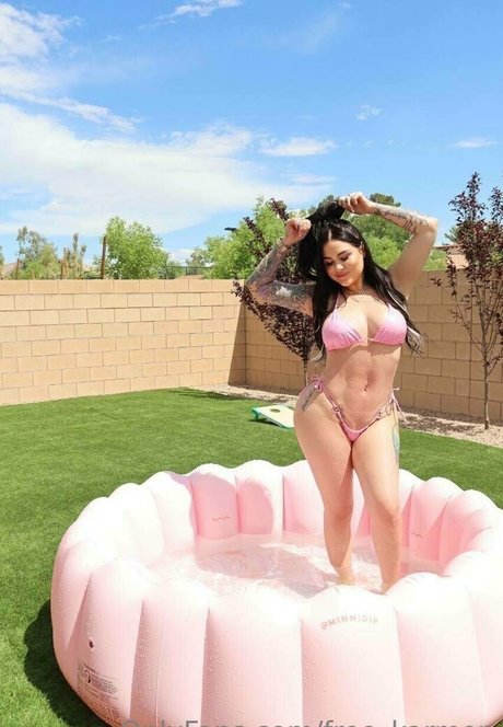 free karmen 裸の女優 アーカイブ