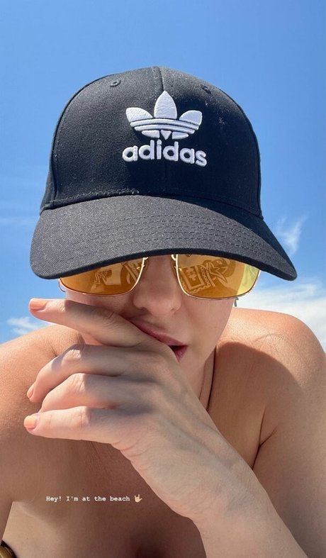 巨乳で曲線美のOnlyFans 無料ポルノ 写真