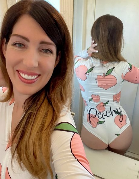 mrsbellecakes トップモデル 写真